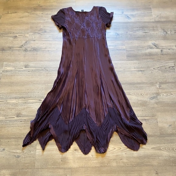 S.L. Fashions Knife Pleat Crisp A-Line V-Neck MIDI Dress w/ Handkerchief Hem - Picture 8 of 9